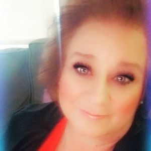 Meet your Posher, Dianna